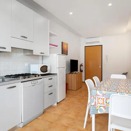 Appartement Papaya A102 *